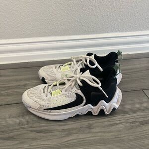 Nike Kids White and Black Sneakers 4Y